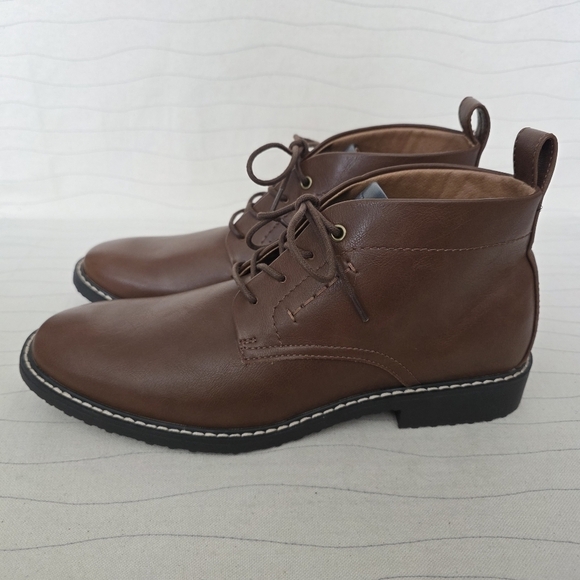 GUESS Mens Faux Leather Brown Ankle Dress Boots Shoes GMTINLY-R Size 8.5 NEW